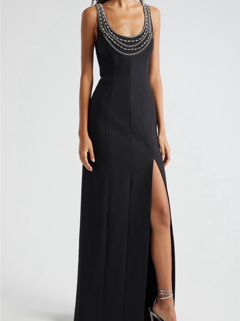 Cinq a Sept Elegant Black Beaded Scoop Neck Evening Gown